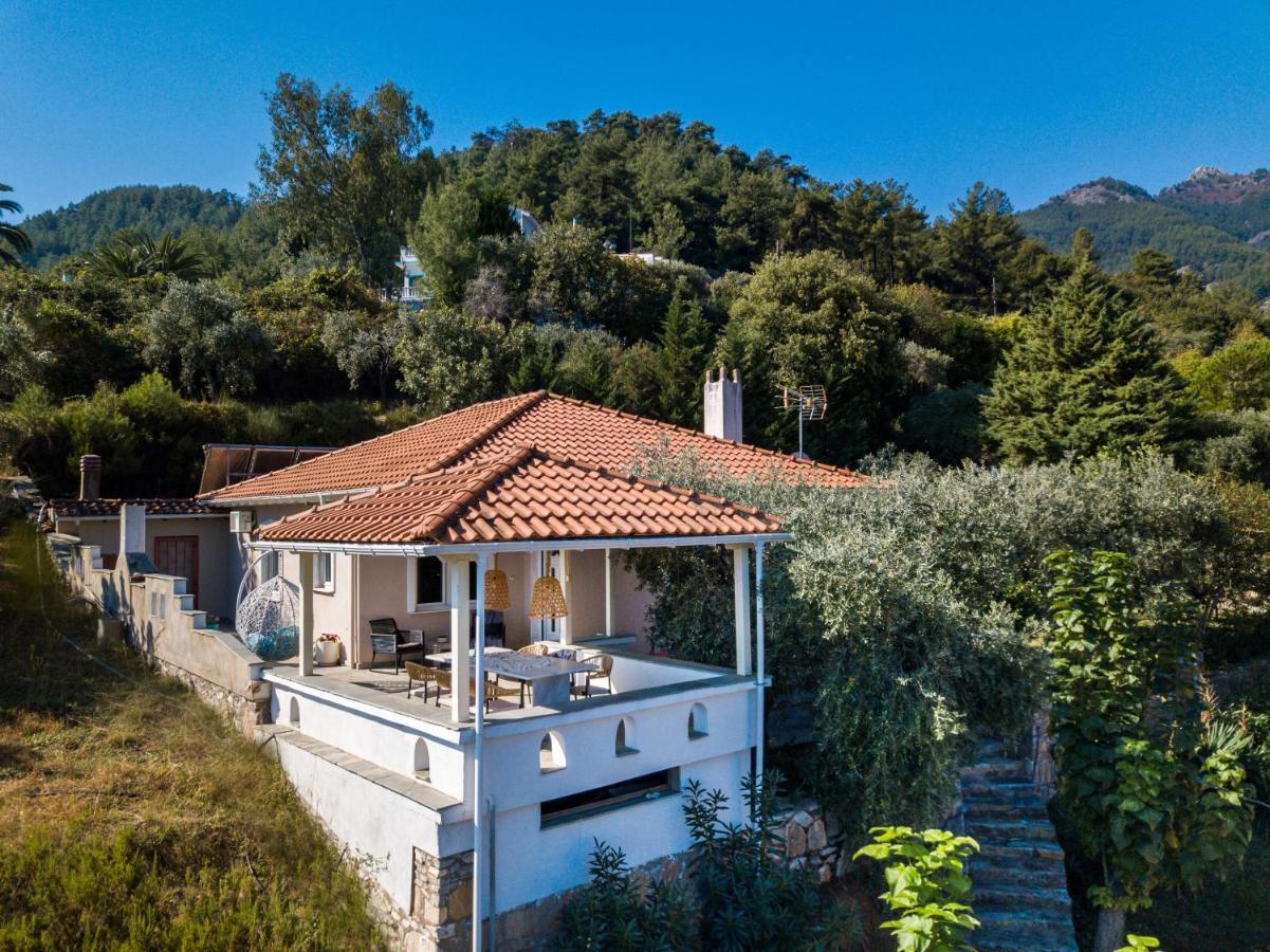 Vista Del Mare Luxury Villa Koinira Exterior photo